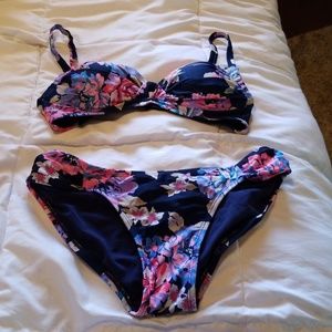 Women's Old Navy blue and pink flowered bikini